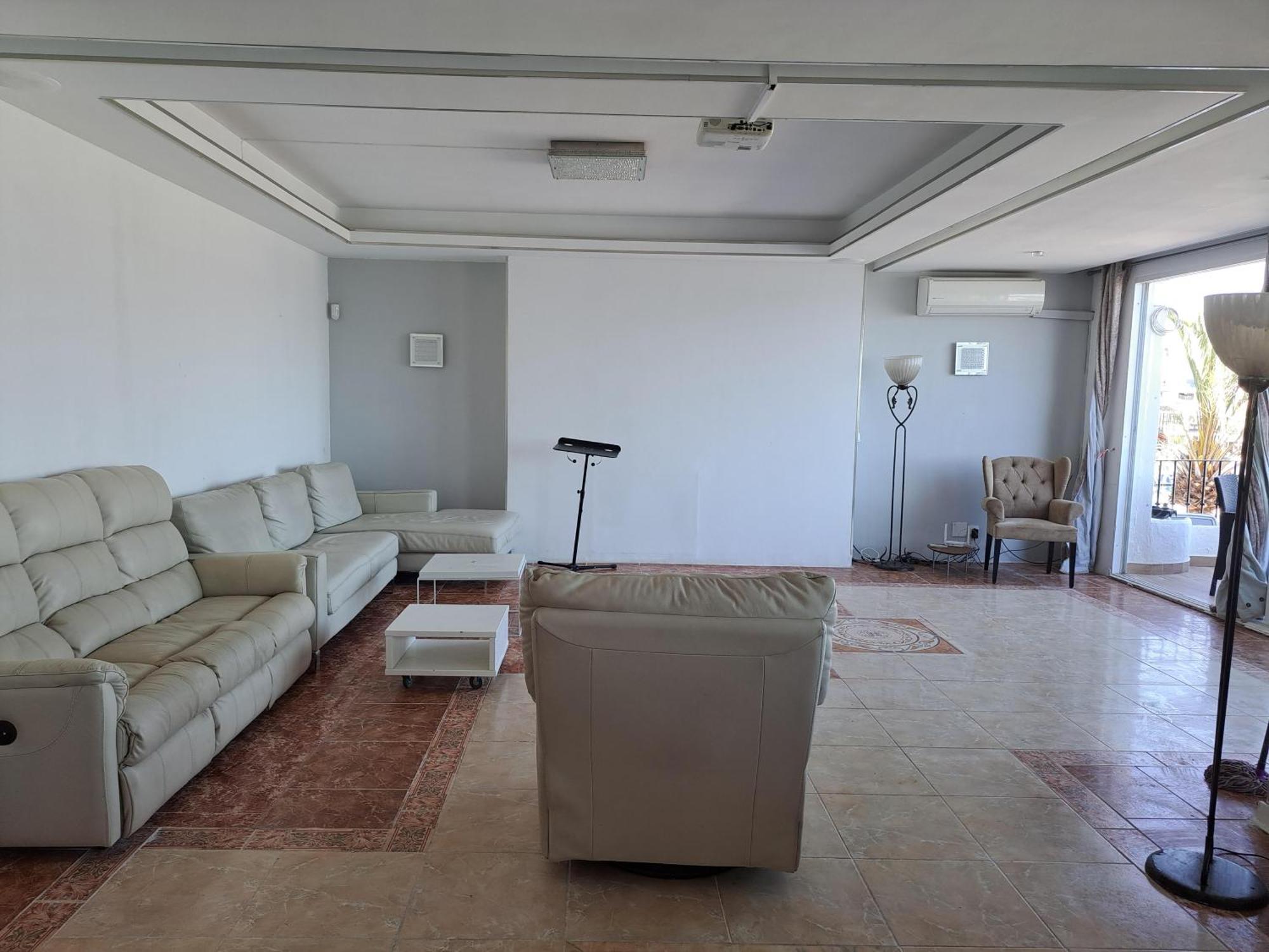Hostel Huge Penthouse With Private Shared Terrace And Kitchen Views Marbella